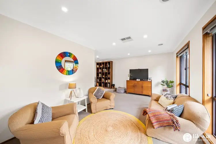 Third view of Homely house listing, 8 Esau Place, Bonython ACT 2905