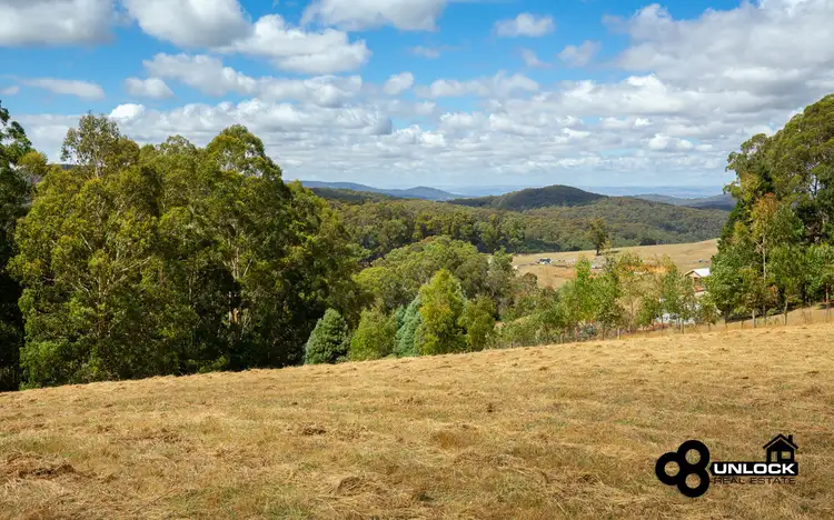 90 Grey Road, Gembrook VIC 3783