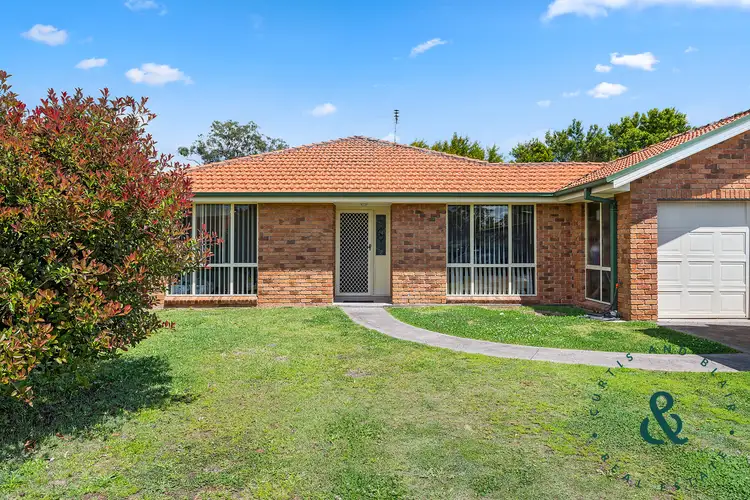 27 Mountain Ash Close, Medowie NSW 2318