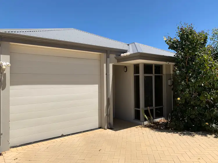Main view of Homely villa listing, 5/25 Munja Way, Nollamara WA 6061
