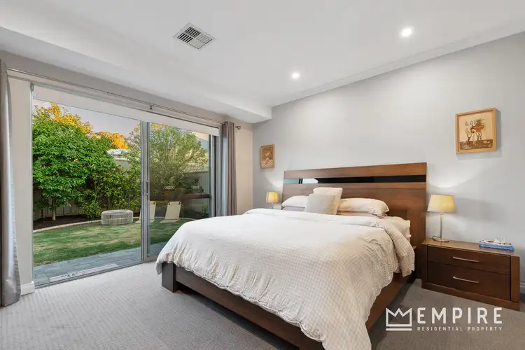 Second view of Homely house listing, 10 Incana Way, Beeliar WA 6164