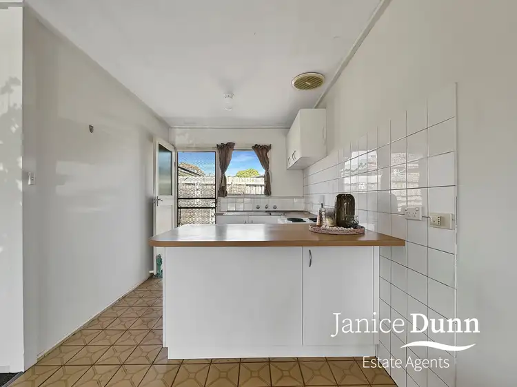 Fifth view of Homely unit listing, 2/3 Woodlea Court, Frankston VIC 3199