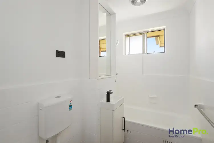 Third view of Homely studio listing, 18/142 Gladstone Avenue, Coniston NSW 2500