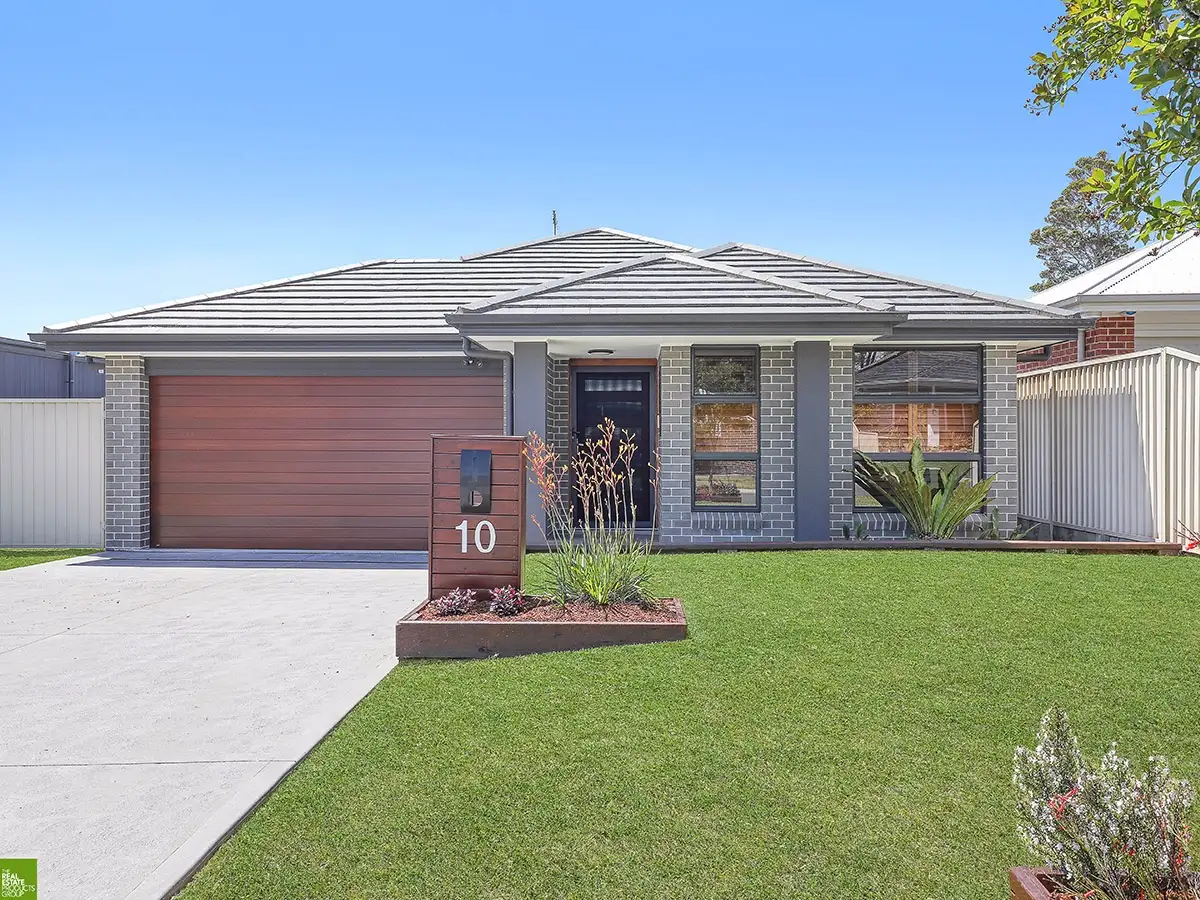 Main view of Homely house listing, 10 Evergreen Place, South Nowra NSW 2541