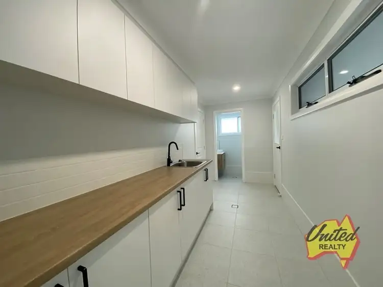 Fifth view of Homely house listing, 866A Montpelier Drive, The Oaks NSW 2570