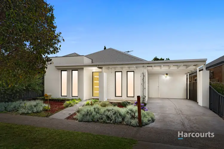 14 Coburn Way, Caroline Springs VIC 3023