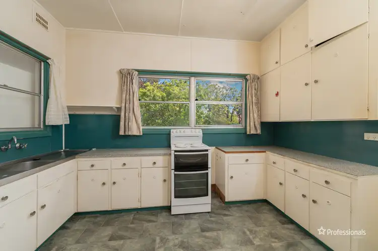 Sixth view of Homely house listing, 15 Reginald Avenue, Armidale NSW 2350