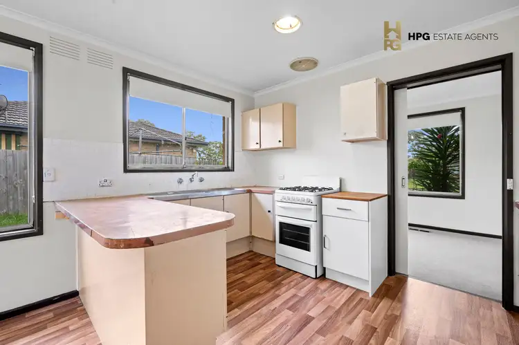 Fifth view of Homely house listing, 5 Dingley Close, Gladstone Park VIC 3043