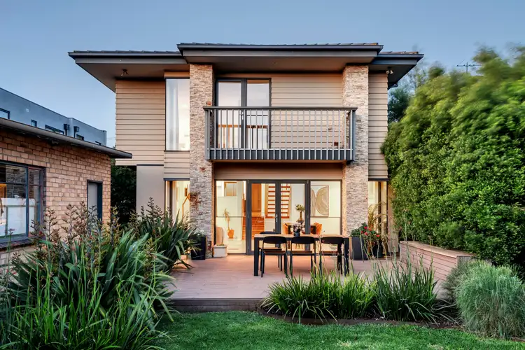 45 Lloyd Street, Strathmore VIC 3041