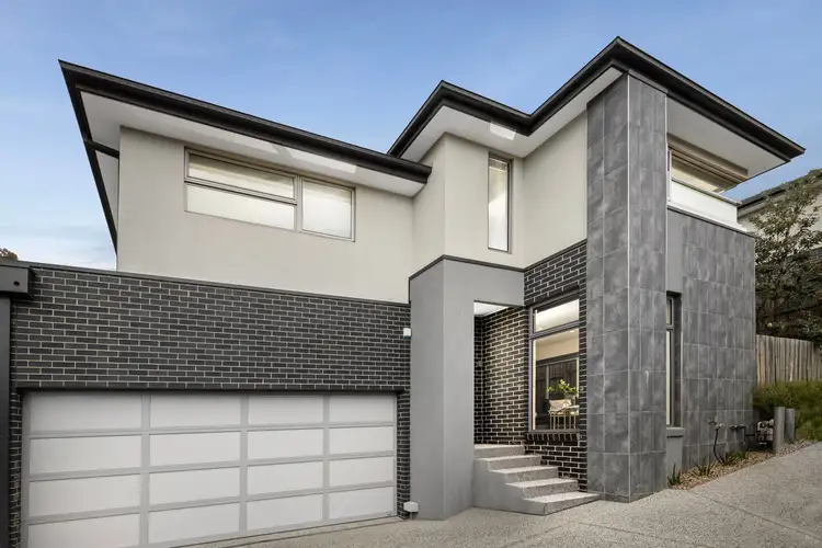 2/12 Hutchison Street, Niddrie VIC 3042
