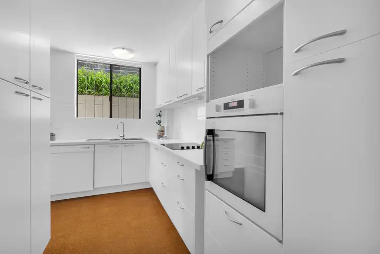Sixth view of Homely apartment listing, 2/32 Sandford Street, St Lucia QLD 4067