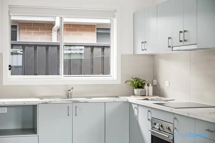 Sixth view of Homely unit listing, 2/7 Earl Grey Crescent, Raymond Terrace NSW 2324