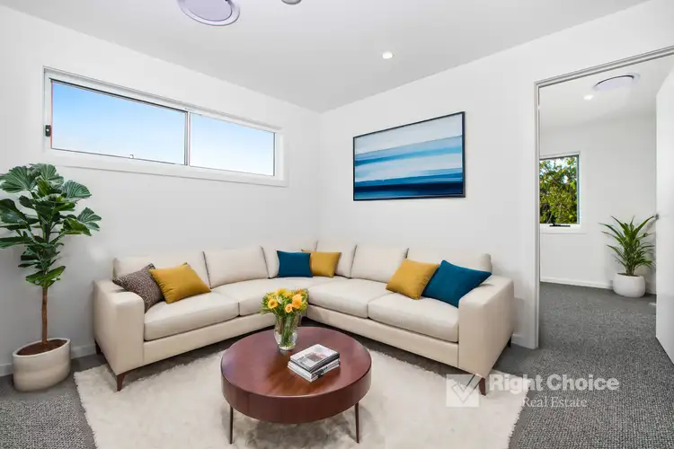 Second view of Homely townhouse listing, 1/74 Devonshire Crescent, Oak Flats NSW 2529