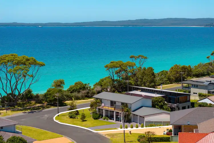 82 Plantation Point Parade, Vincentia NSW 2540