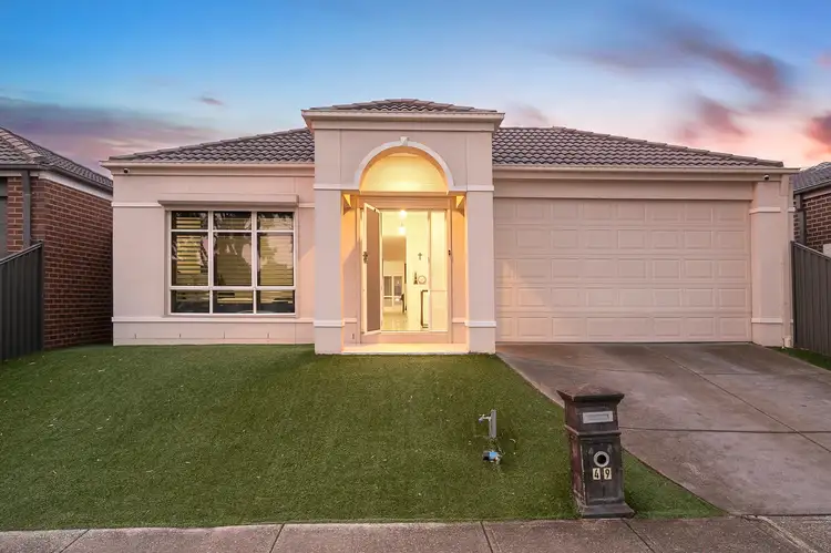 49 Pioneer Drive, Deer Park VIC 3023