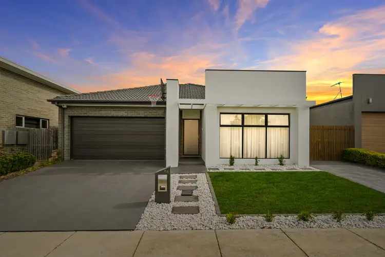 56 Greg Urwin Circuit, Casey ACT 2913
