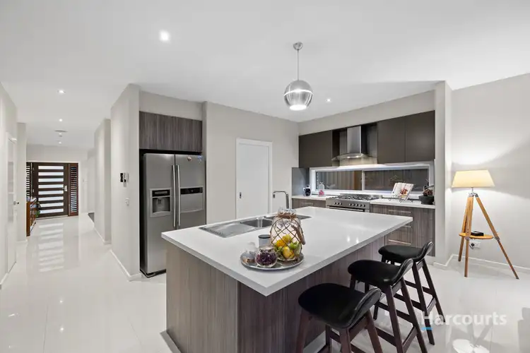 Third view of Homely house listing, 7 Otago Loop, Caroline Springs VIC 3023
