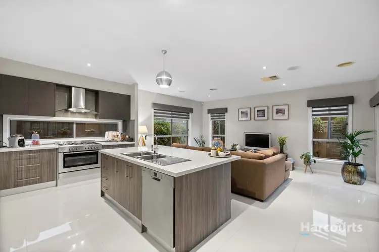 Sixth view of Homely house listing, 7 Otago Loop, Caroline Springs VIC 3023