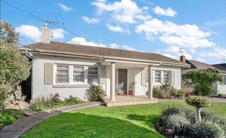 1/17 Delacey Street, Maidstone VIC 3012