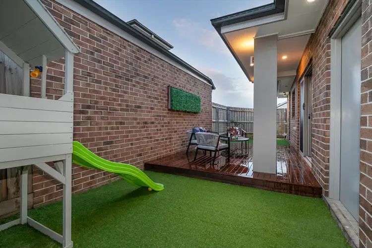 Sixth view of Homely townhouse listing, 1/16 Kynoch Street, Deer Park VIC 3023