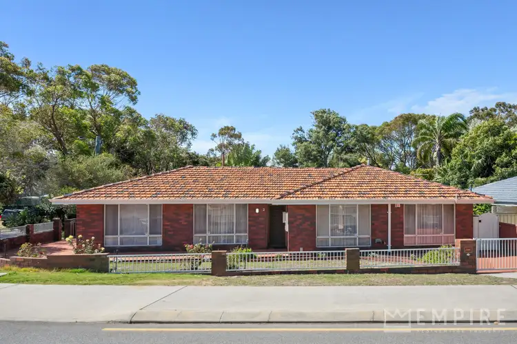 2 Grosvenor Street, Beaconsfield WA 6162