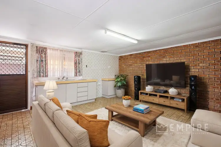 Sixth view of Homely house listing, 2 Grosvenor Street, Beaconsfield WA 6162