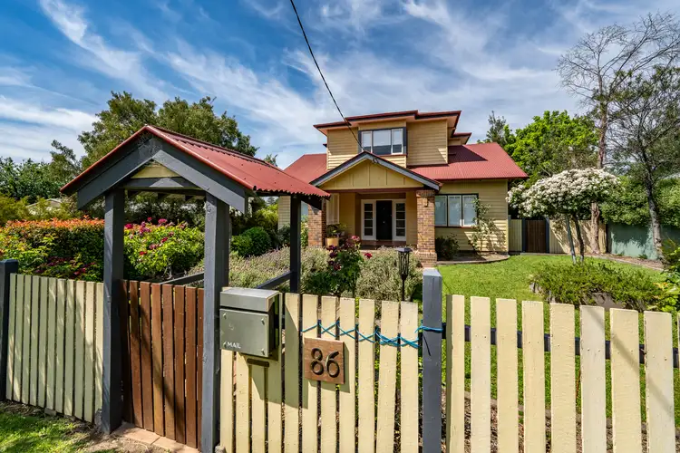 86 Mann Street, Armidale NSW 2350