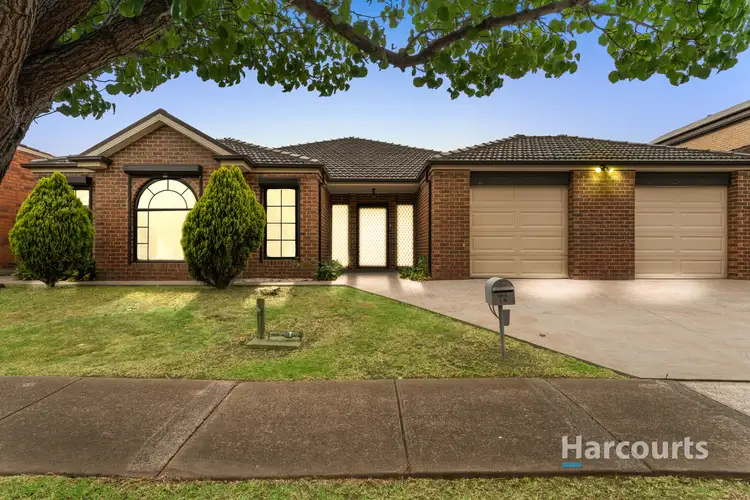 14 Mochrie Grove, Cairnlea VIC 3023