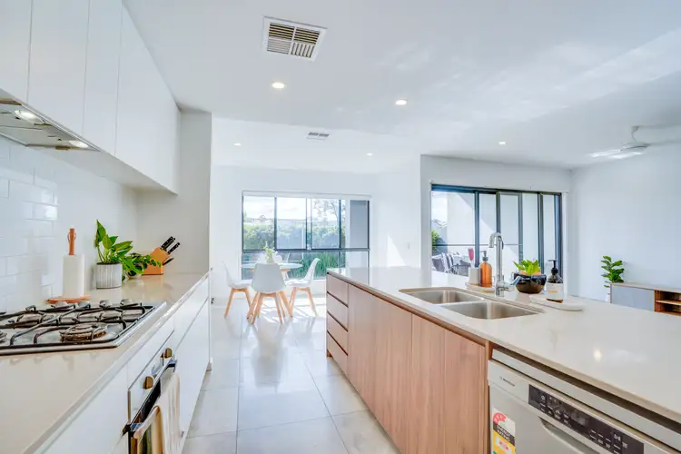 Second view of Homely unit listing, 22/2 Flametree Cct, Arundel QLD 4214