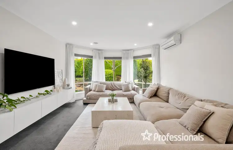 Sixth view of Homely house listing, 2 Michael Lane, Mount Evelyn VIC 3796