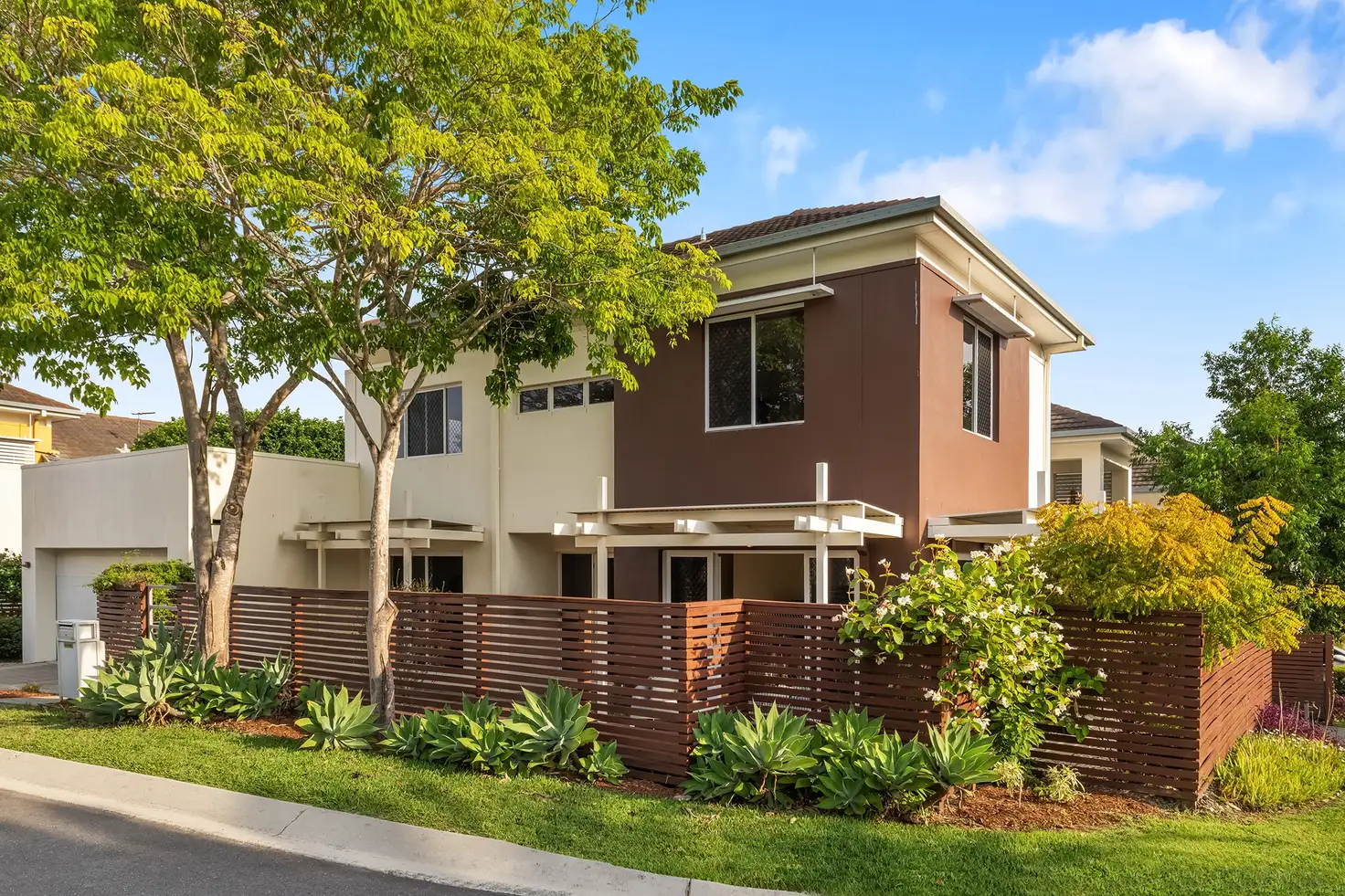 Main view of Homely townhouse listing, 2/19 Cooper Street, Murarrie QLD 4172