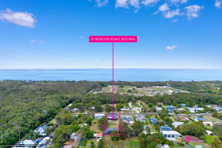 29 Beacon Road, Booral QLD 4655