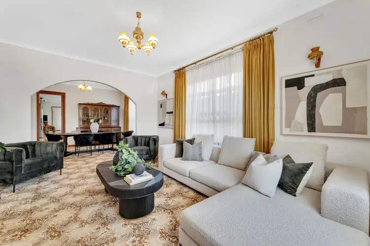9 Heather Avenue, Keilor East VIC 3033