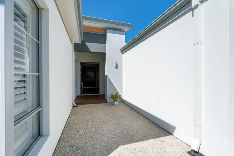 Sixth view of Homely house listing, 9 Bundegi Grove, Yangebup WA 6164