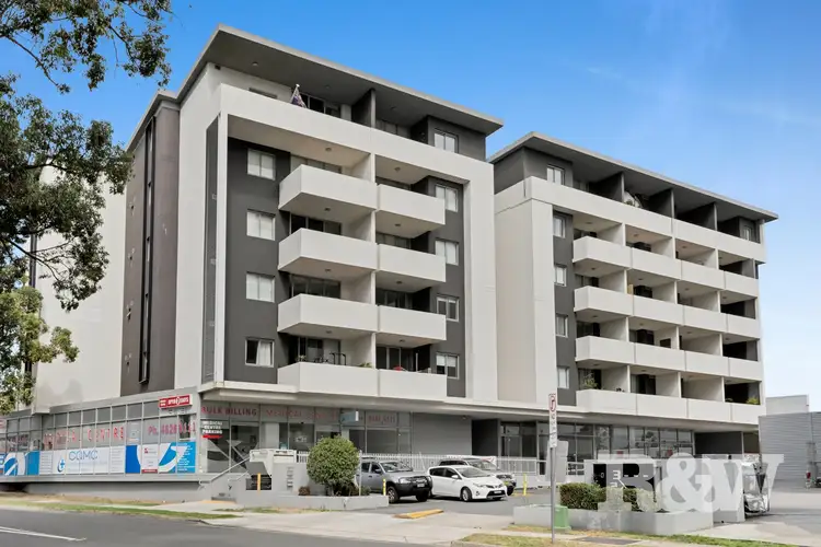 Main view of Homely unit listing, 23/3-17 Queen Street, Campbelltown NSW 2560