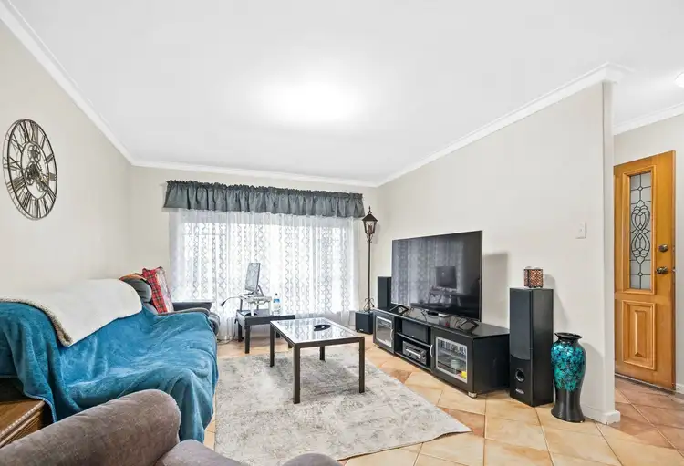 Fifth view of Homely house listing, 10 Hume Court, Parmelia WA 6167