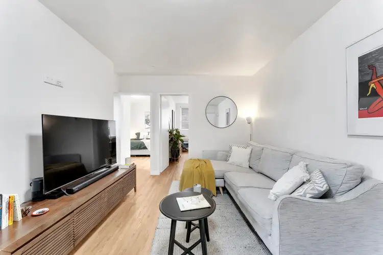 Second view of Homely flat listing, 2/342 Ascot Vale Road, Moonee Ponds VIC 3039