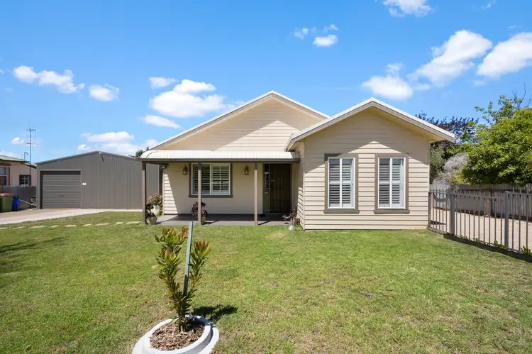 17 Tower Street, Corowa NSW 2646