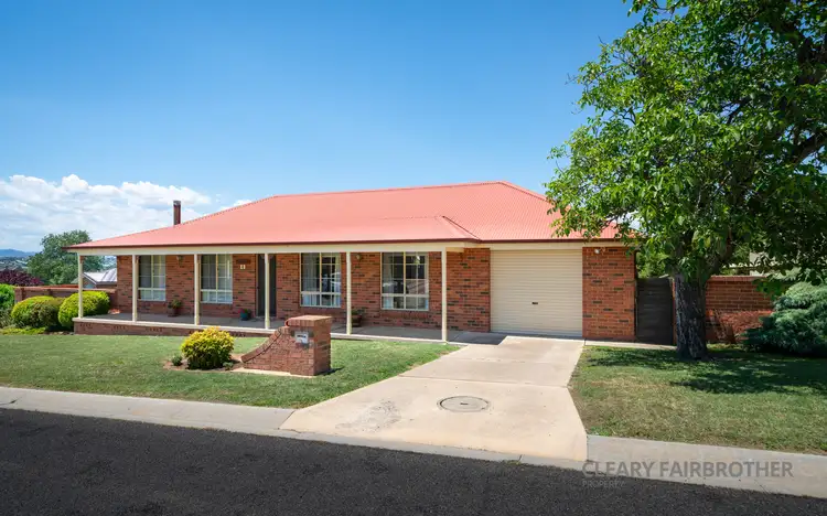4 Gunning Street, Bathurst NSW 2795