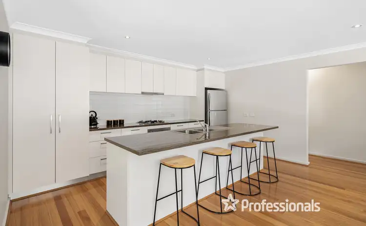Sixth view of Homely house listing, 8 Themeda Place, Lilydale VIC 3140
