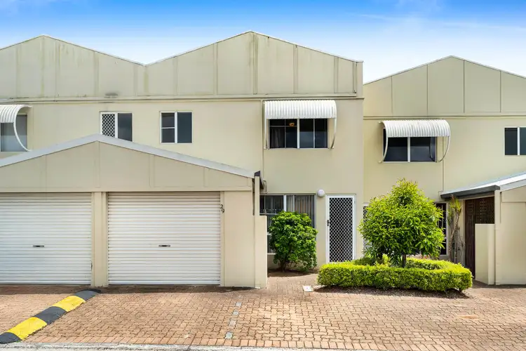 11 Allora Street