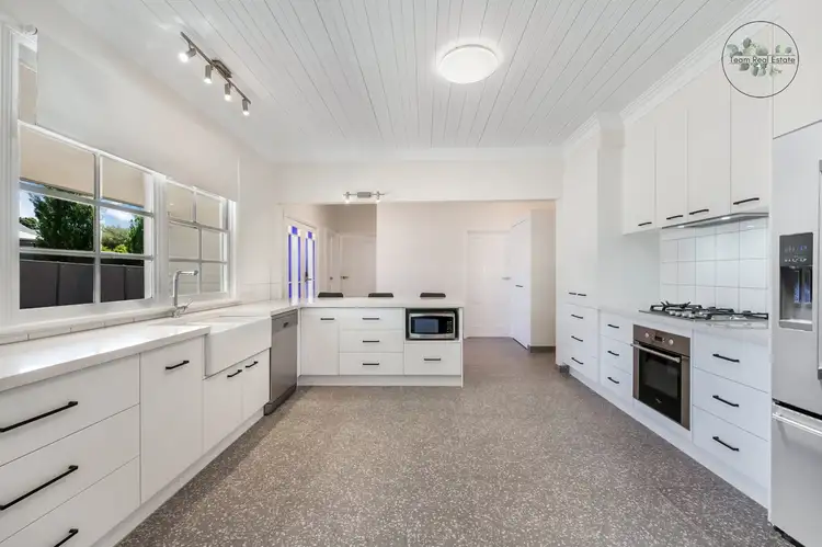Fifth view of Homely house listing, 300 Mackenzie Street, Golden Square VIC 3555