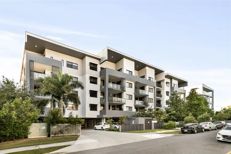 18/21 Bombery Street, Cannon Hill QLD 4170