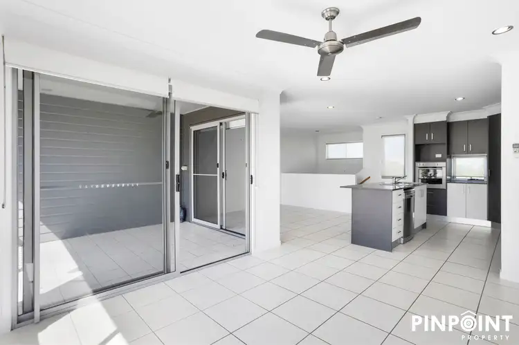 Sixth view of Homely unit listing, 2/37 Makybe Diva Drive, Ooralea QLD 4740