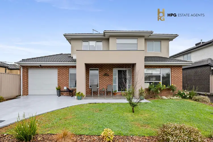Main view of Homely townhouse listing, 1/40 Banksia Grove, Tullamarine VIC 3043