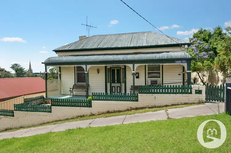 9 Lilac Street
