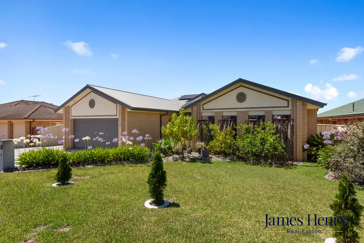 Second view of Homely house listing, 81 Somerset Drive, Thornton NSW 2322