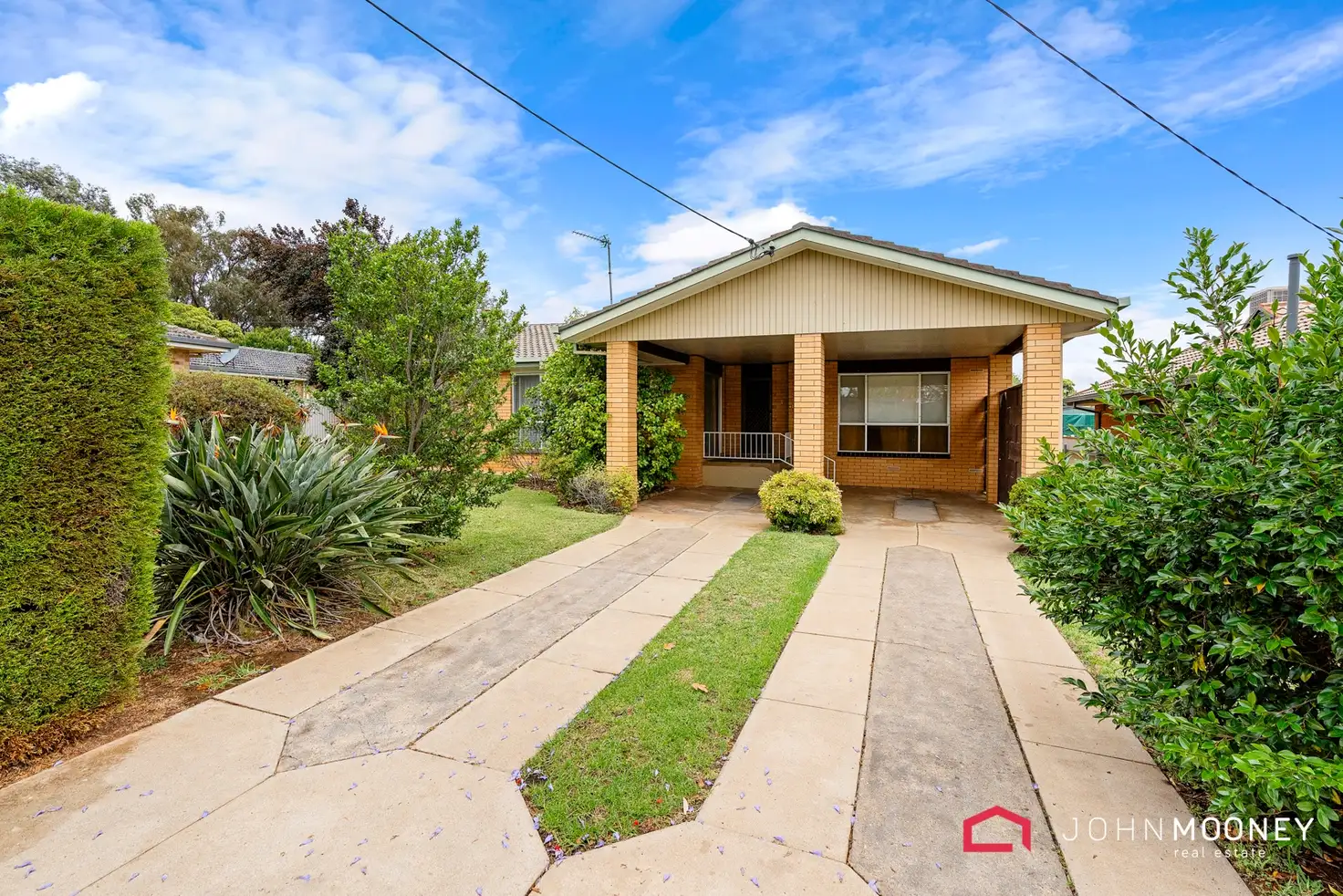 Main view of Homely house listing, 8 Henschke Avenue, Tolland NSW 2650
