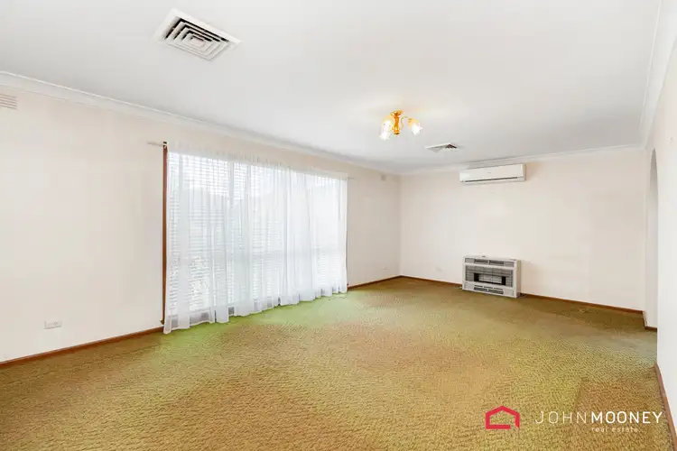 Fifth view of Homely house listing, 8 Henschke Avenue, Tolland NSW 2650