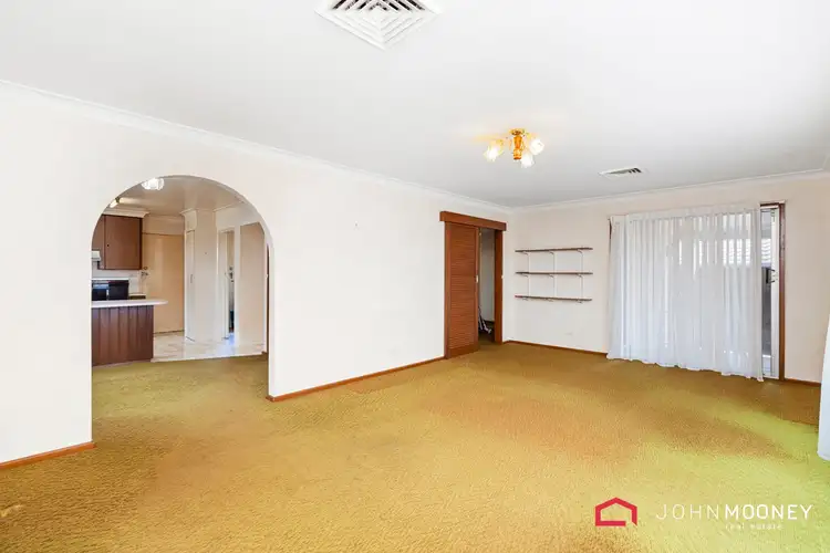 Sixth view of Homely house listing, 8 Henschke Avenue, Tolland NSW 2650